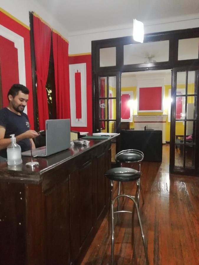 Katana Capsule Hostel Мендоса Экстерьер фото