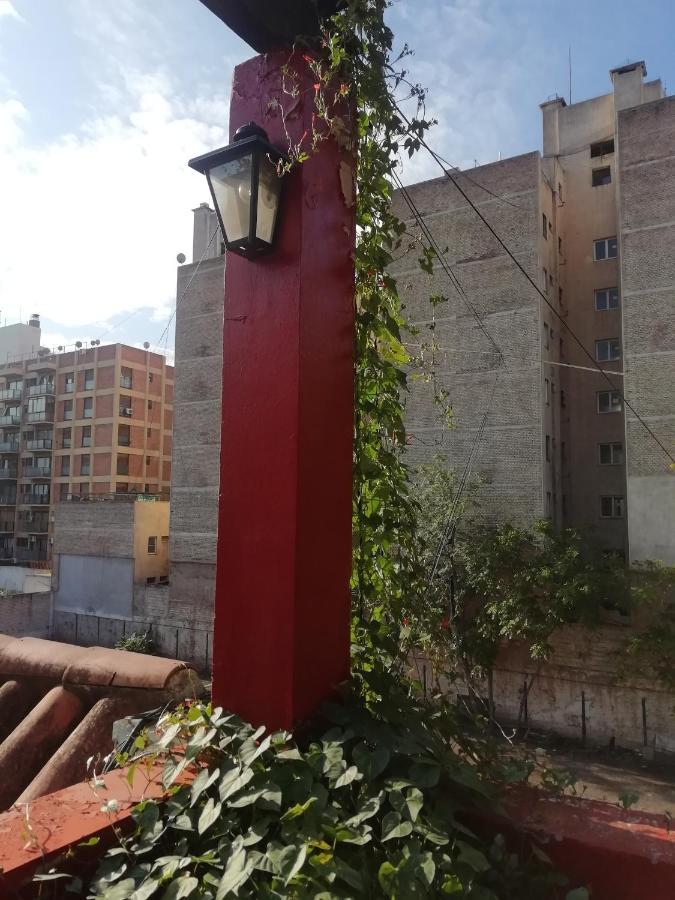 Katana Capsule Hostel Мендоса Экстерьер фото